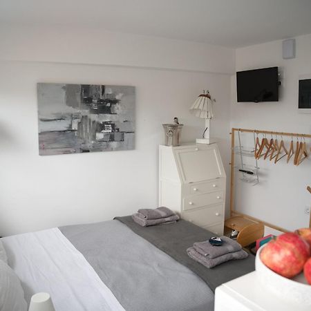 Central Aesthetic Studio With Panoramic Views 파트라 외부 사진